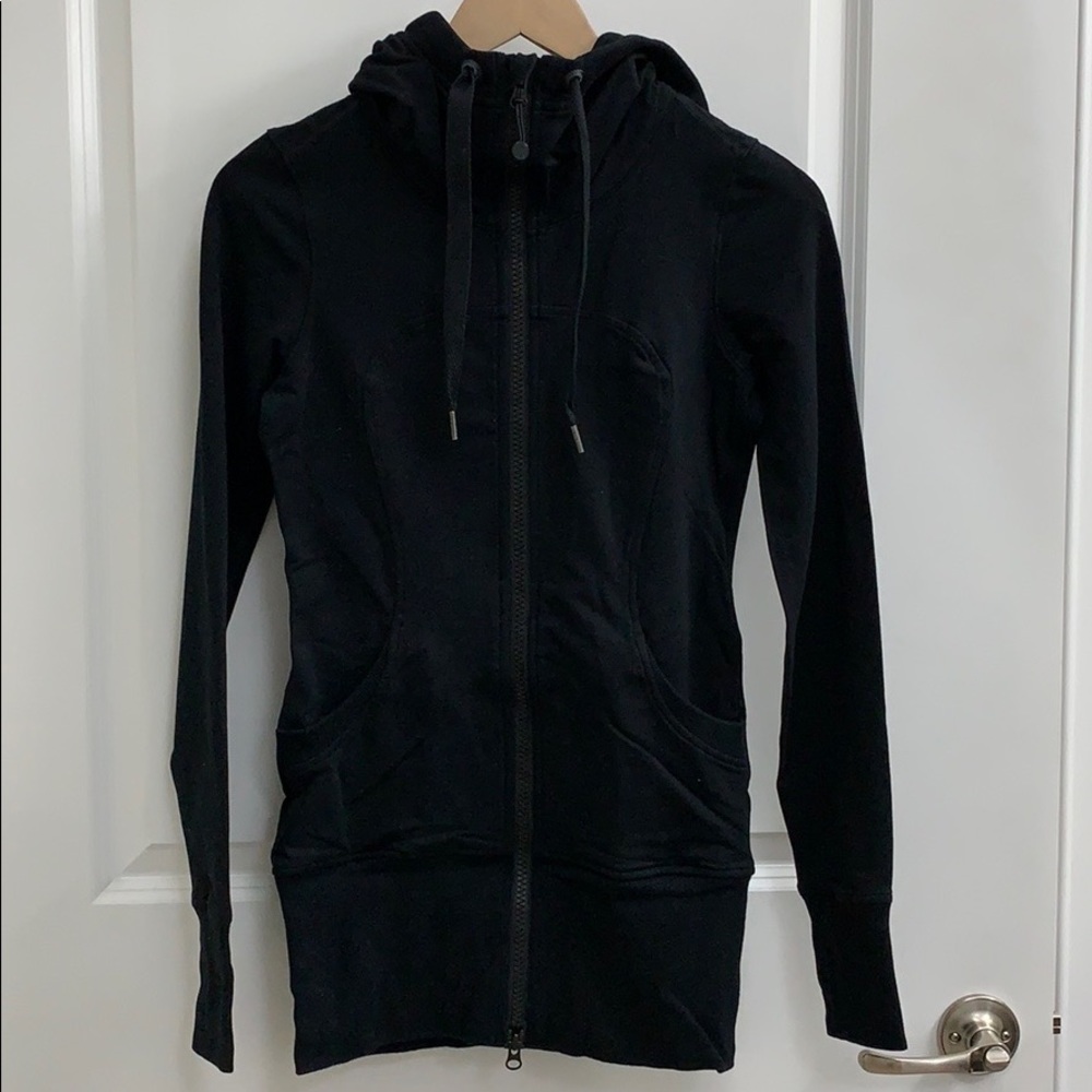 LULULEMON SING FLOSS TRAVEL TUNIC
LENGTH JACKET